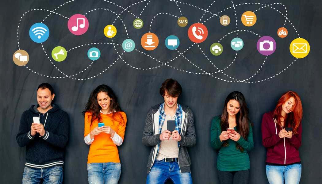 Cómo afectan las redes sociales y salud mental en los jóvenes