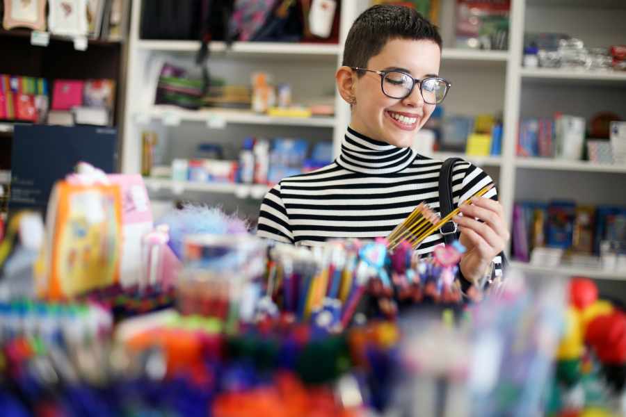 Comprar material escolar per a la tornada a l'escola